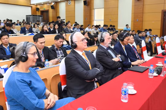 Các chuyên gia nam học hàng đầu thế giới nói về việc ứng dụng AI trong y học giới tính