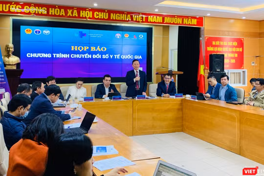 Họp báo về chương trình Chuyển đổi số y t ế quốc gia