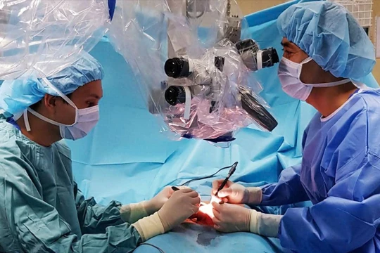 Nhiều quý ông hồi sinh “bản lĩnh phái mạnh” nhờ tiến bộ vượt bậc trong Nam học – Y học giới tính