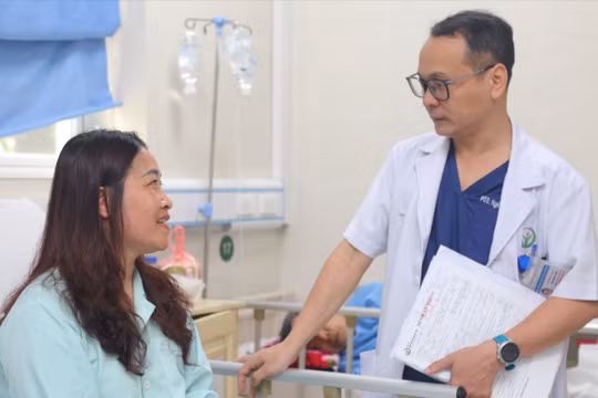 Lần đầu tiên phẫu thuật thành công ca phình mạch não khổng lồ, trả lại ánh sáng cho bệnh nhân