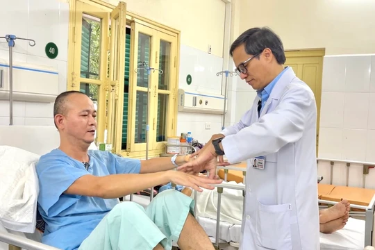 Phẫu thuật cứu sống bệnh nhân có khối u tủy loại nguy hiểm nhất