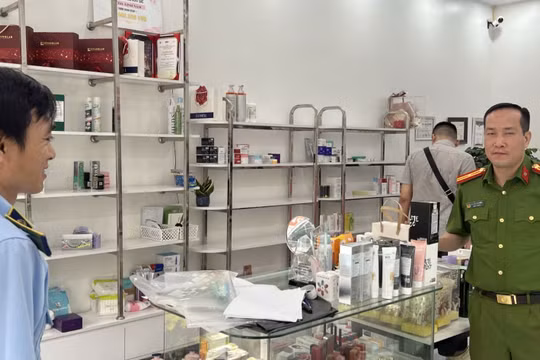 Mỹ phẩm phóng đại công dụng, quảng cáo như thuốc: Sở Y tế Hà Nội cảnh báo gắt