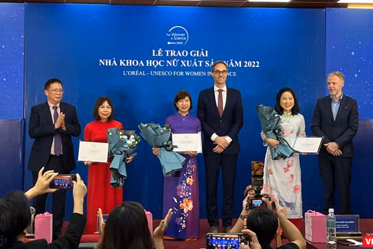 Ba nhà khoa học nữ xuất sắc năm 2022 được nhận Giải thưởng L’Oréal – UNESCO Vì sự phát triển phụ nữ trong khoa học