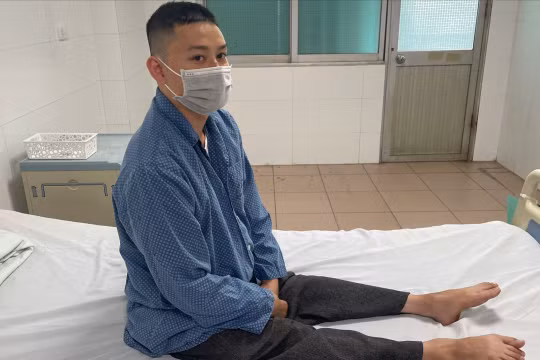 Phát hiện ca bệnh hiếm “bụng quả mận khô” ở người 40 tuổi