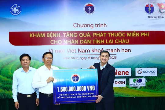 Khám bệnh, cấp thuốc miễn phí cho hơn 1.000 người dân huyện vùng cao Lai Châu