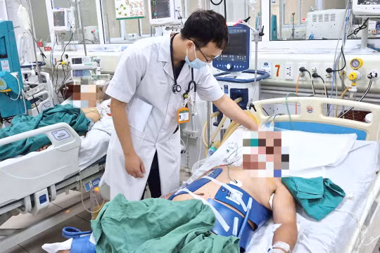 Sửa bồn nước trên tầng thượng, người đàn ông nguy kịch vì điện giật