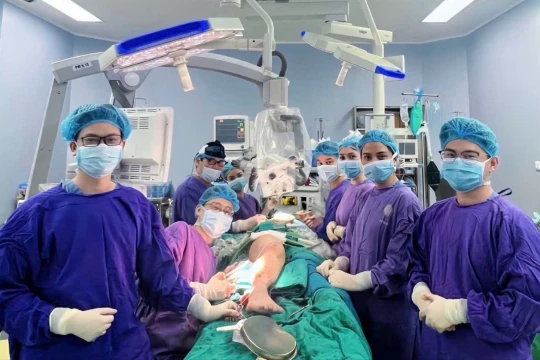Ca mổ 9 giờ "tái sinh cuộc đời" cho thiếu nữ vùng cao ở Bệnh viện 108