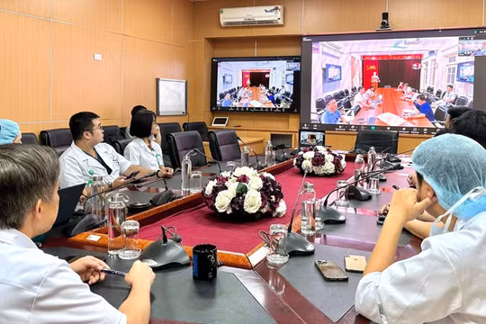 Công nghệ hội chẩn từ xa cấp cứu 3 người vụ cầu treo đứt cáp, ô tô rơi sông thế nào?