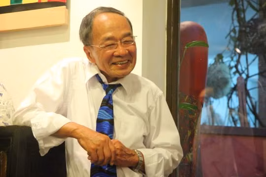 Thi sĩ Du Tử Lê (ảnh: Nguyễn Đình Toán)