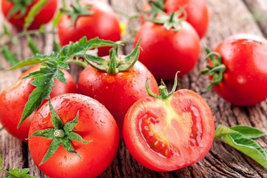 Thực phẩm nào giúp giữ “vòng eo con kiến” trong mùa hè?