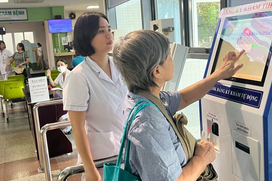 BV Đức Giang kích hoạt CLB AI–IoT–CĐS: Bước ngoặt đưa AI vào mọi quy trình khám chữa bệnh