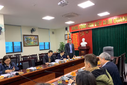 Cuộc họp về công tác đảm bảo an toàn thực phẩm dịp Tết sắp tới