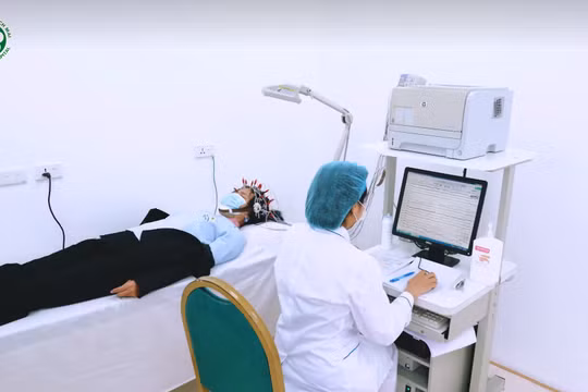 Bệnh viện Bạch Mai: Từ 1/8 sẽ khám bệnh đến 21h, khám bảo hiểm y tế cả thứ 7, Chủ nhật