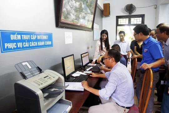 Hà Nội yêu cầu khẩn trương tích hợp dịch vụ công trực tuyến với Cổng dịch vụ công quốc gia (ảnh: Hạnh Nguyên)