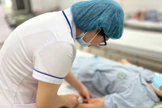 Hiểu đúng về khám chữa bệnh bằng BHYT, khám theo yêu cầu để không mất quyền lợi