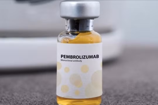 Thuốc ung thư của Nga mới được cấp đăng ký: Việt Nam đã cấp phép cho nhiều loại tương tự từ lâu