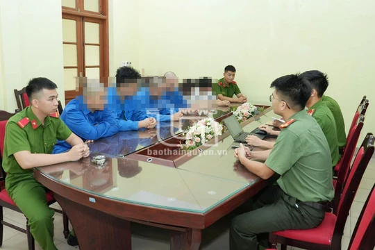 Vụ tung tin giả cô gái ở Samsung Thái Nguyên lây HIV: Bắt tạm giam 4 đối tượng