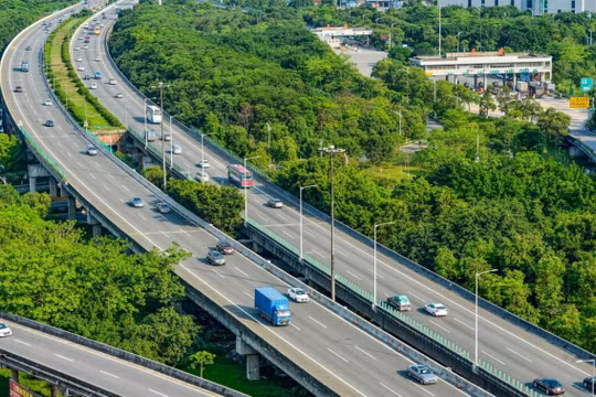 Tuyến cao tốc Cần Thơ - Cà Mau được đề xuất xây dựng với 2 dự án thành phần: Cần Thơ - Hậu Giang và Hậu Giang - Cà Mau - Ảnh minh hoạ: Cao tốc Quảng Châu - Thâm Quyến.