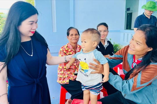 Y tế cơ sở ở Quảng Trị thay đổi diện mạo, người dân được chăm sóc sức khỏe tốt hơn