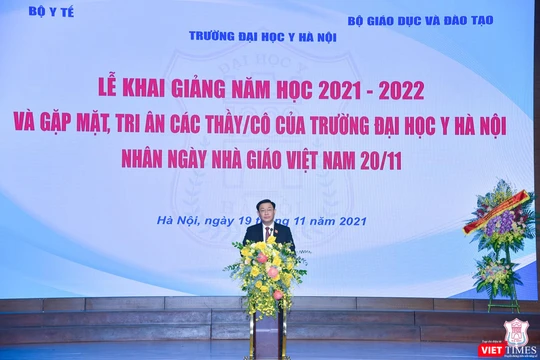 Chủ tịch Quốc hội Vương Đình Huệ phát biểu