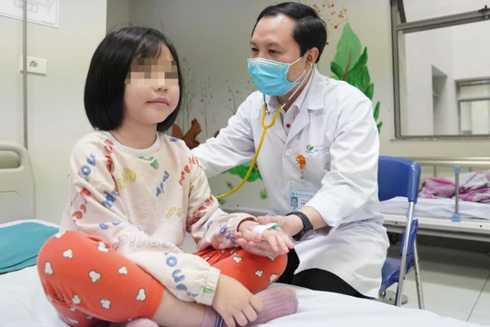 Miễn viện phí toàn dân: Đột phá an sinh, giảm gánh nặng y tế, không ai bị bỏ lại phía sau