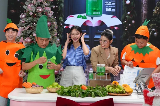 Quang Linh Vlogs, hoa hậu Thùy Tiên xin lỗi sau quảng cáo kẹo Kera, Cục ATTP ra yêu cầu khẩn