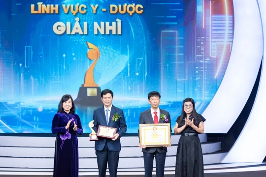 Vì sao 2 công trình điều trị đột quỵ và rung nhĩ của BV Bạch Mai đạt giải Giải Nhân tài Đất Việt?