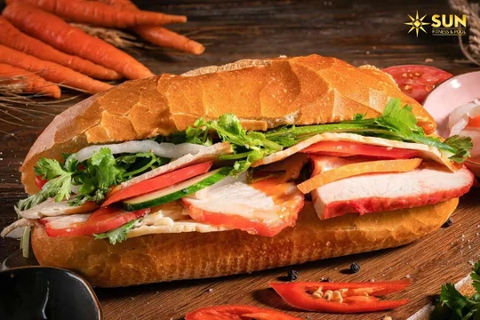 Truy xuất nguồn gốc thực phẩm vụ 235 người ngộ độc khi ăn bánh mì