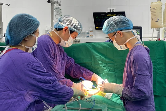 Thiếu vật tư, hóa chất, các ca mổ sẽ không thể thực hiện được