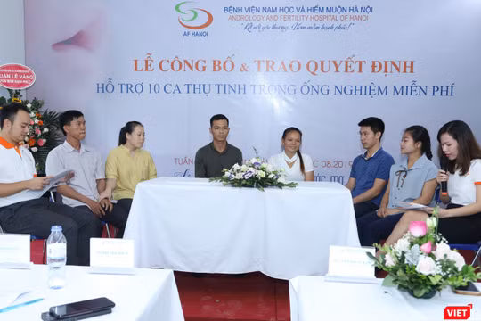 Lễ công bố hỗ trợ miễn phí thụ tinh ống nghiệm cho 10 cặp vợ chồng hiếm muộn có hoàn cảnh khó khăn