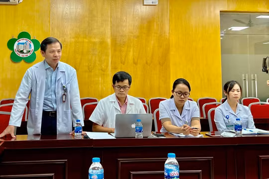 PGS.TS. Nguyễn Văn Tuấn- Viện trưởng Viện Sức khỏe Tâm thần - chủ trì hội nghị về bệnh trầm cảm học đường