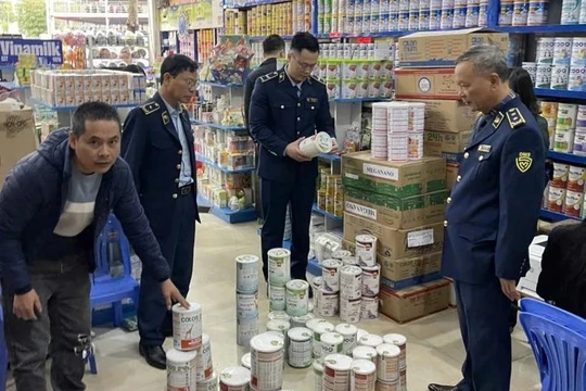 Vụ sản xuất sữa giả: Bộ Công Thương nói trách nhiệm của Bộ Y tế, còn Bộ Y tế nói gì?