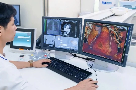 "Đau ngực đột ngột, đừng chần chừ - tín hiệu cứu mạng khi bị nhồi máu cơ tim”