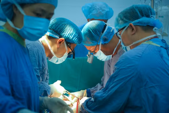 Vì sao đào tạo y khoa không thể tách khỏi Bộ Y tế?