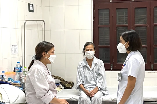 Bệnh nhân bị rối loạn sức khoẻ tâm thần rất cần được điều trị cả thuốc và tâm lý