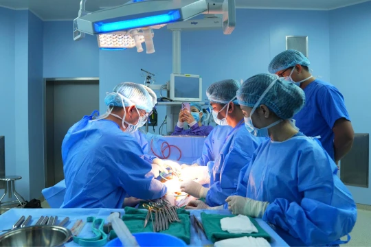 Đặt thể hang nhân tạo: Kỹ thuật cứu cánh mày râu bị hỏng “cậu nhỏ”