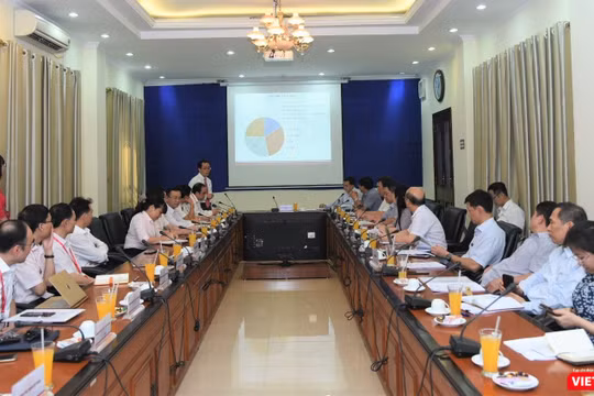 Thứ trưởng Trần Văn Thuấn làm việc với Trường Đại học Y Hà Nội về phương hướng phát triển của trường