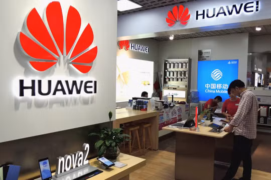 Ngôi vương khó bền của Huawei sau khi đánh bại Samsung