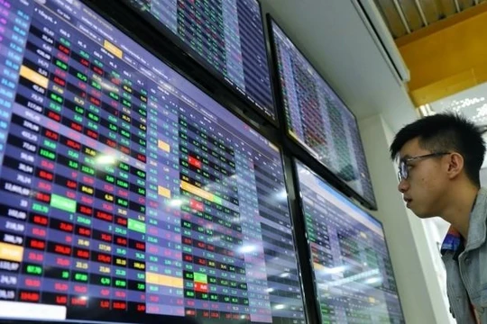 Sở Giao dịch Chứng khoán Việt Nam chính thức thành lập, vốn điều lệ 3.000 tỉ đồng