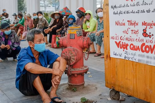 Chính phủ nên ưu tiên hỗ trợ ai trong Covid-19?