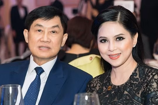 Chân dung vợ chồng ông Johnathan Hạnh Nguyễn (Nguồn: Internet)