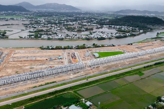 Quy Nhơn được đánh giá một thị trường “bất động sản chân sóng”.