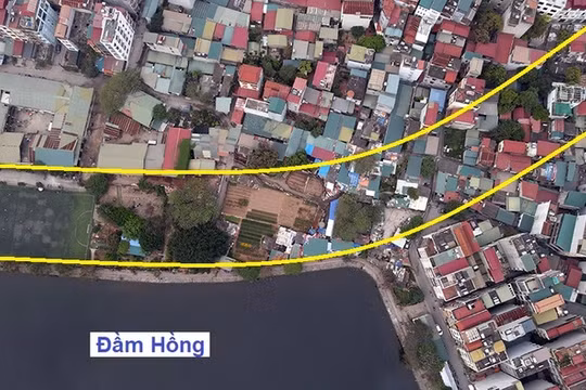 Đoạn tuyến đi sát đầm Hồng