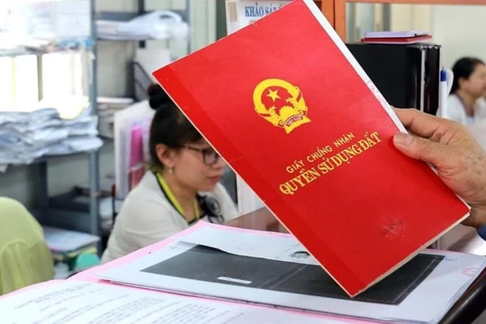 Hơn 8.000 hồ sơ đất đai bế tắc, TP.HCM đã có hướng giải quyết