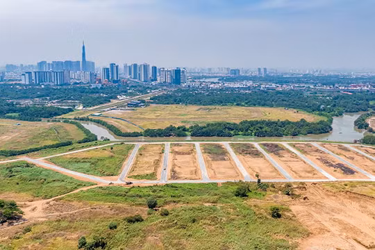 Doanh nghiệp bị “bó chân” với khâu tiền sử dụng đất