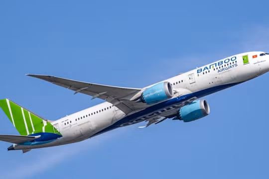 FLC tính vay tiền của Bamboo Airways