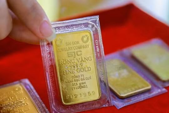 Loạt "ông lớn" vàng bạc bị xử phạt