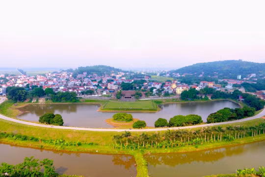 Nhà đầu tư đi săn đất ngoại thành Hà Nội. Ảnh: Thuỷ Tiên