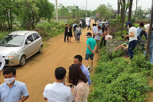Cơn sốt đất diễn ra đầu năm 2022 khi nhà đầu tư ồ ạt đi "săn"