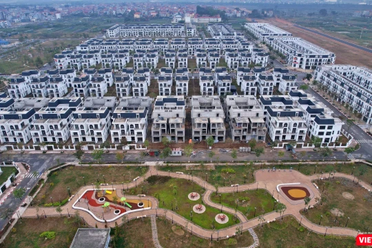 Giá biệt thự tăng trung bình 29% mỗi năm. Ảnh: Lệ Chi